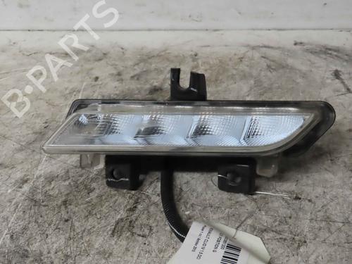 left-daytime-light-renault-clio-iv-bh_-2012-2013-2014-2015-2016-2017-2018-2019-2020-2021-37044912 main image