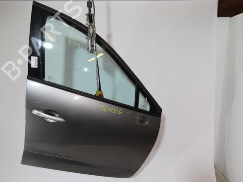 Used Right front door RENAULT SCÉNIC III (JZ0/1_) 1.9 dCi (JZ0J, JZ1J, JZ1K, JZ1S) (131 hp) 22751346