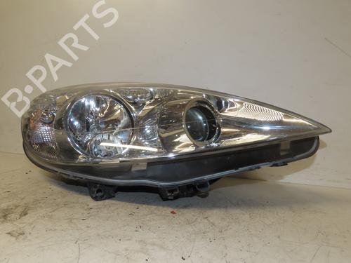 Right headlight PEUGEOT 807 (EB_) 2.0 HDi | BP21113159C29 