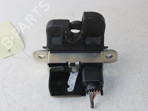 Used Tailgate lock VW POLO V (6R1, 6C1) 1.2 (60 hp) 33134927