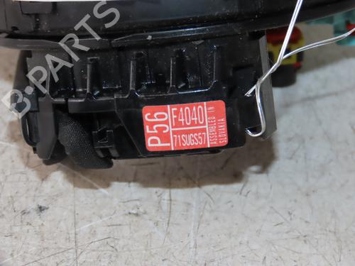 squib-airbag-toyota-c-hr-_x1_-2016-35747817 main image