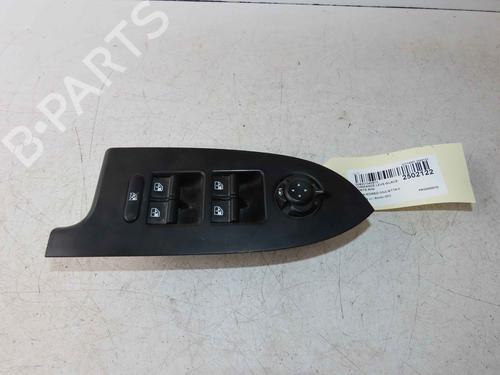 Used Left front window switch Left front window switch 37052147 37052147