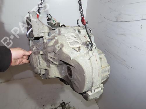 Gearbox CITROËN C5 III (RD_) 2.0 HDi (RDRHD8, RDRHDJ, RDRHR8, RDRHRJ) | BP29739815M3