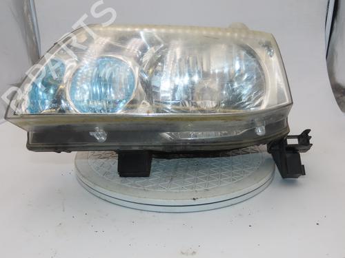 Left headlight NISSAN X-TRAIL I (T30) 2.2 dCi 4x4 | BP26196880C28