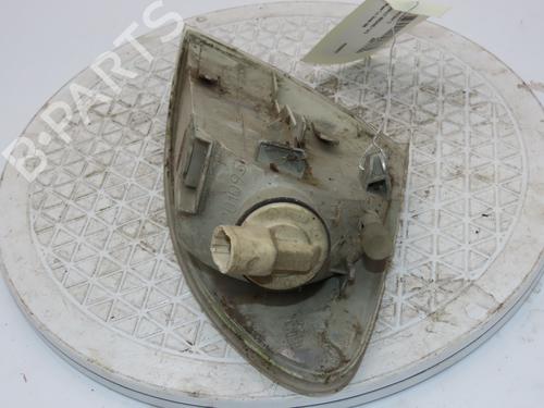 Used Right front indicator Right front indicator RENAULT MEGANE I (BA0/1_) 1.9 D Eco (BA0A, BA0U, BA0R) (64 hp) 22692979 22692979