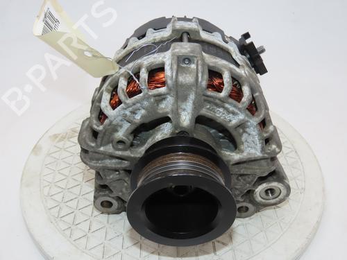 Used Alternator VOLVO V40 Cross Country (526) D2 (120 hp) 26195612