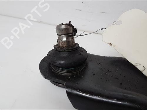 Used Left front suspension arm RENAULT CLIO III Grandtour (KR0/1_) 1.2 16V (KR0P) (101 hp) 14882438