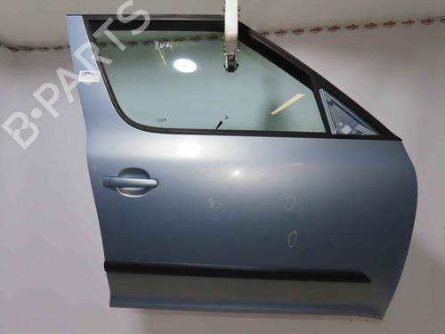 Used Right front door Right front door 37056768 37056768