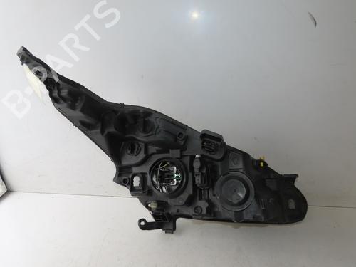 Phare gauche PEUGEOT 208 I (CA_, CC_) 1.6 HDi / BlueHDi 75 (75 hp) 31692264