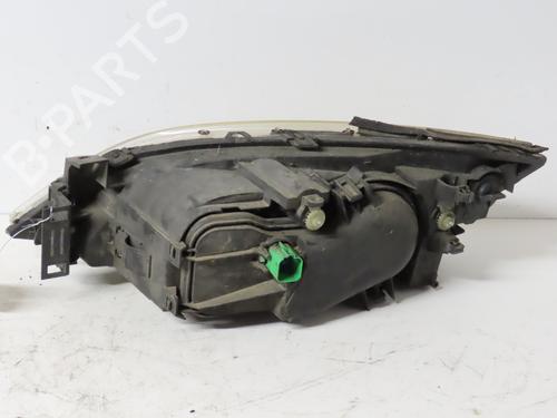 Used Right headlight FORD MONDEO III (B5Y) 2.0 16V TDDi / TDCi (115 hp) 23170719