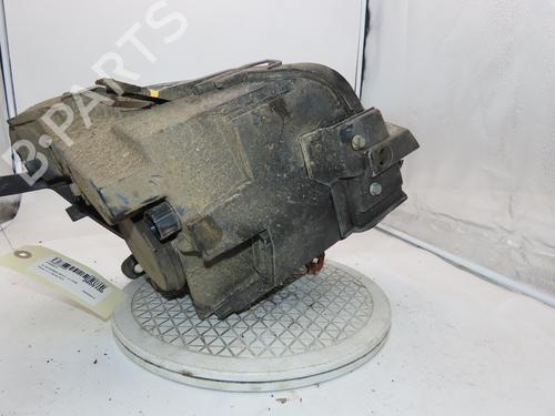 Used Right headlight Right headlight ALFA ROMEO MITO (955_) 1.3 MultiJet (955AXP1A, 955AYC1A) (95 hp) 36424399 36424399