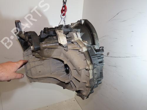 Used Gearbox RENAULT MASTER III Van (FV) 2.3 dCi 170 FWD (FV0L) (170 hp) 27926045