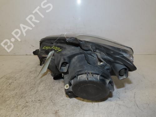 Right headlight VW GOLF PLUS V (5M1, 521) 1.6 TDI | BP22213649C29