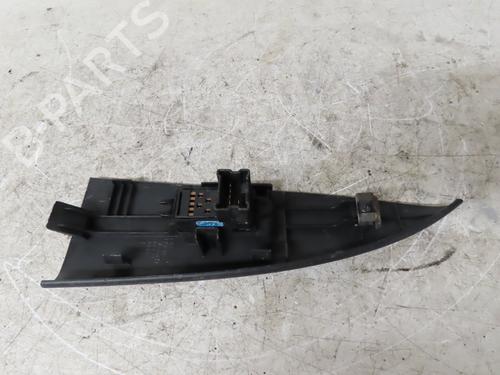 Used Switch NISSAN NOTE (E11, NE11) 1.5 dCi (86 hp) 18129785