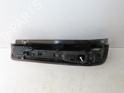 Used Right taillight FORD FIESTA V (JH_, JD_) 1.4 16V (80 hp) 32005379
