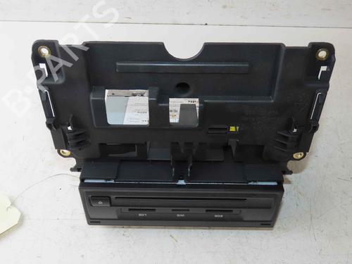 Used Radio Radio 37054205 37054205