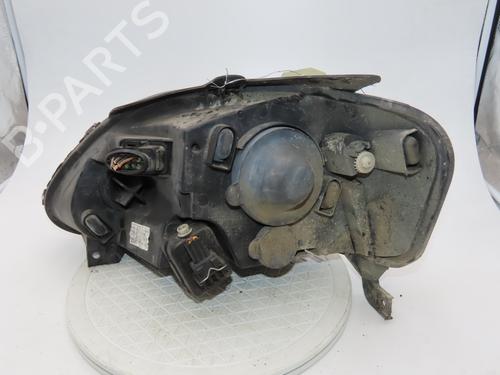 Used Right headlight Right headlight VW FOX Hatchback (5Z1, 5Z3, 5Z4) 1.2 (55 hp) 26196798 26196798
