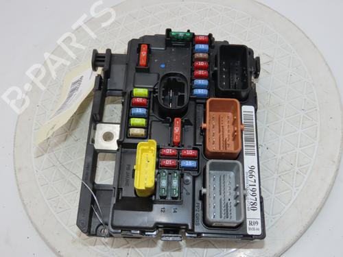 Used Fuse box PEUGEOT 207 (WA_, WC_) 1.4 HDi (68 hp) 25480106