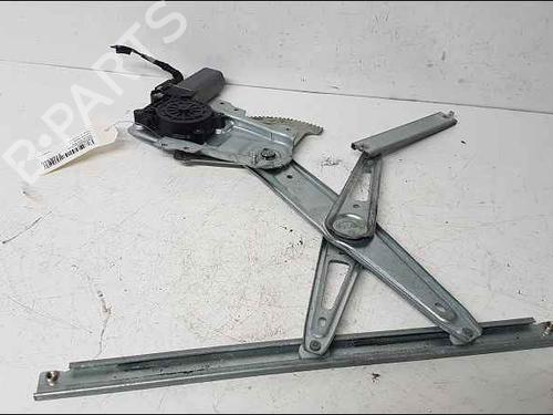 Rudehejsemekanisme Højre foran Rudehejsemekanisme Højre foran TOYOTA YARIS (_P1_) 1.0 (SCP10_, SCP10R) (68 hp) 37041494 37041494