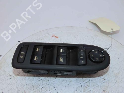 Used Left front window switch Left front window switch 37051076 37051076