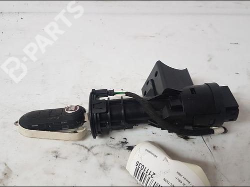 Used Ignition barrel FIAT 500 (312_) 1.2 (312AXA1A) (69 hp) 10943240