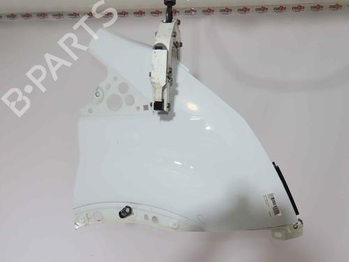 Used Right front fenders Right front fenders 37056500 37056500