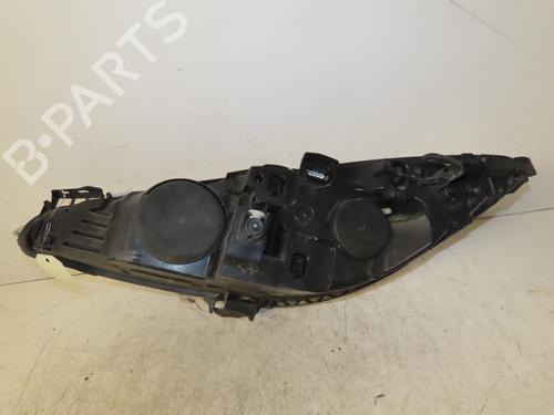 Used Right headlight PEUGEOT 308 CC (4B_) 2.0 HDi (140 hp) 28050944