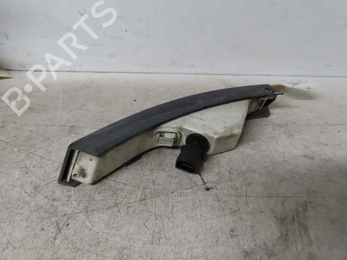 Right front indicator VW PASSAT B6 (3C2) 1.9 TDI | BP37046010C33 - Image 2