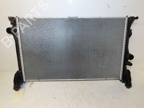 Radiador agua Radiador agua MERCEDES-BENZ V-CLASS (W447) V 250 BlueTEC / d (447.811, 447.813, 447.815) (190 hp) 37053412 37053412