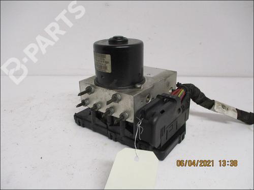Used ABS pump MERCEDES-BENZ C-CLASS (W203) C 220 CDI (203.006, 203.008) (143 hp) 10945048