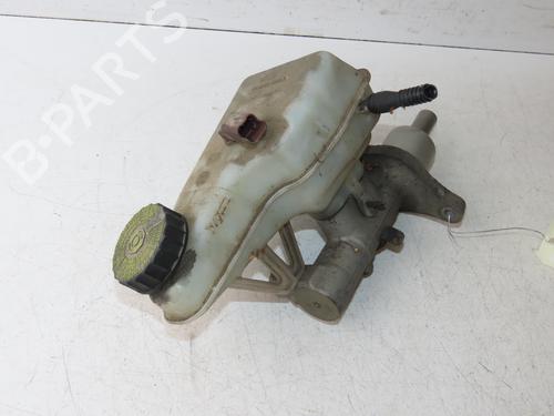 brake-master-cylinder-citroen-jumpy-ii-van-2007-2008-2009-2010-2011-2012-2013-2014-2015-2016-33133897 main image