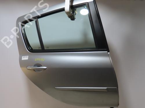 Puerta trasera derecha Puerta trasera derecha RENAULT CLIO III (BR0/1, CR0/1) 1.2 16V (BR02, BR0J, BR11, CR02, CR0J, CR11) (75 hp) 34528648 34528648