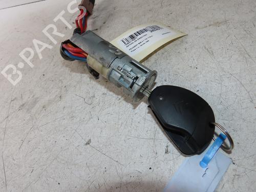 Used Ignition barrel Ignition barrel PEUGEOT 806 (221) 2.1 td 12V (109 hp) 34608485 34608485