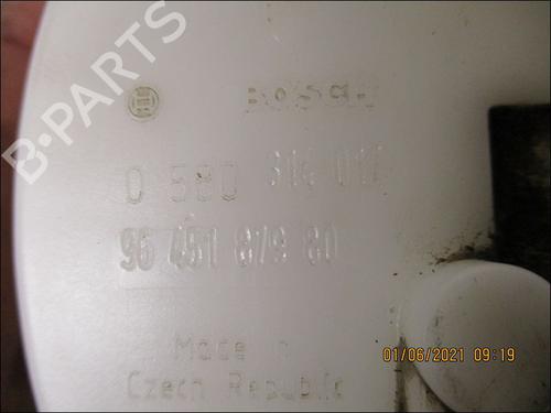 Used Fuel pump PEUGEOT 1007 (KM_) 1.4 (75 hp) 23169501