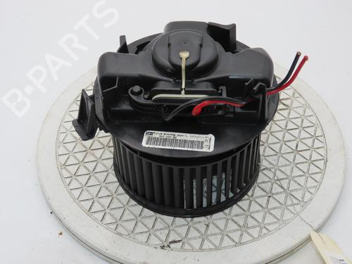 Used Heater blower motor Heater blower motor RENAULT CLIO III (BR0/1, CR0/1) 1.5 dCi (BR17, CR17) (86 hp) 33133367 33133367