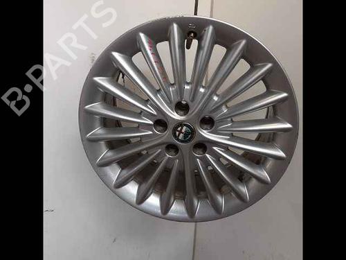 Used Rim Rim 37048227 37048227