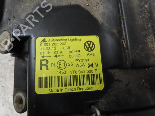 Right headlight VW TOURAN (1T1, 1T2) 2.0 TDI 16V | BP17135836C29 