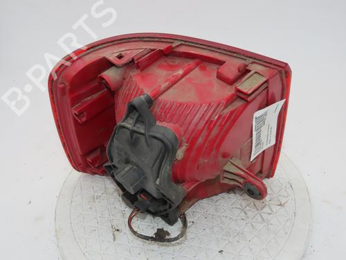 Used Right taillight VW TOURAN (1T3) 1.6 TDI (105 hp) 21113165