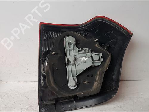 Used Right taillight TOYOTA COROLLA (_E12_) 1.4 VVT-i (ZZE120_, ZZE120R) (97 hp) 13535682