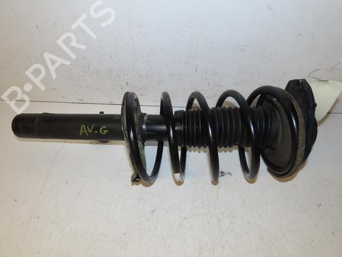 Venstre foran støtdemper PEUGEOT 306 Hatchback (7A, 7C, N3, N5) 1.9 D (69 hp) 26227261