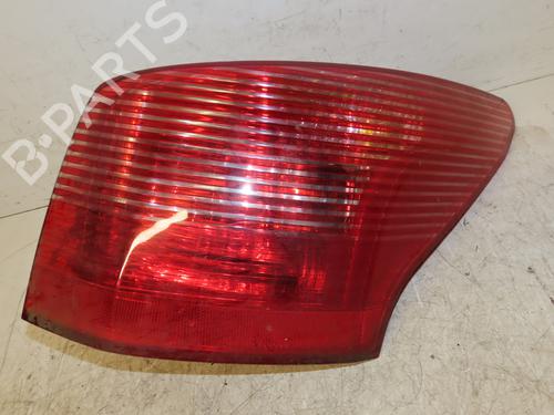 Used Right taillight PEUGEOT 407 SW (6E_, 6D_) 2.0 HDi 135 (136 hp) 22811476