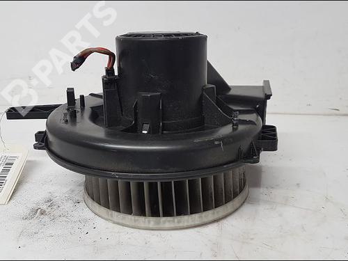 Used Heater blower motor SEAT IBIZA IV (6J5, 6P1) 1.4 TDI (80 hp) 10941527