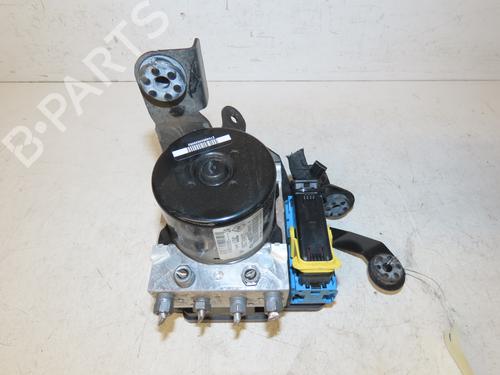 Used ABS pump RENAULT SCÉNIC III (JZ0/1_) 1.6 dCi (JZ00, JZ12) (130 hp) 29153015