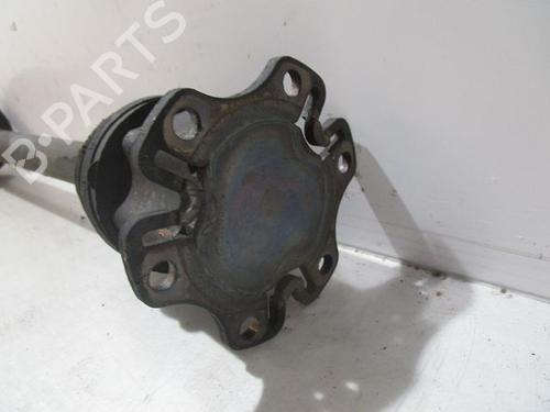 Used Left front driveshaft AUDI A4 B7 Avant (8ED) 2.0 TDI 16V (140 hp) 10942649