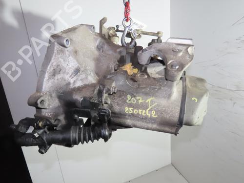 Used Gearbox PEUGEOT 207 (WA_, WC_) 1.4 HDi (68 hp) 31275552