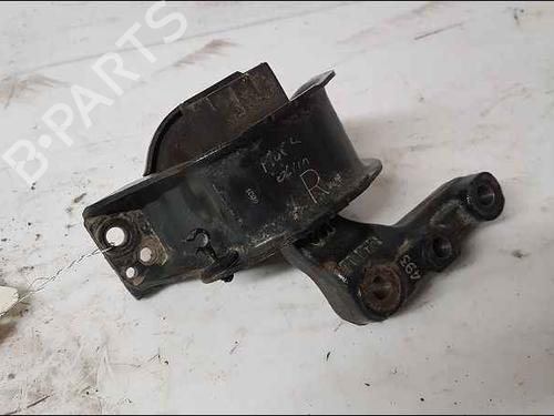 Used Engine mount Engine mount 37042834 37042834