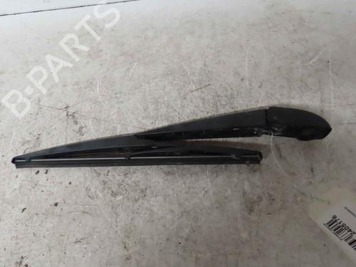 Used Rear windshield wiper arm Rear windshield wiper arm 37048579 37048579