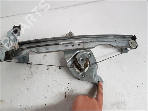 Used Front left window mechanism DACIA SANDERO 1.5 dCi (86 hp) 10947154