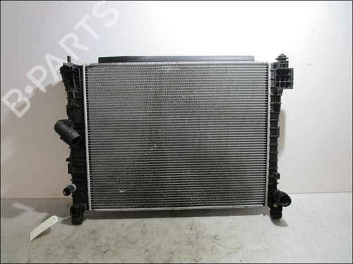 Used Water radiator Water radiator 37040038 37040038