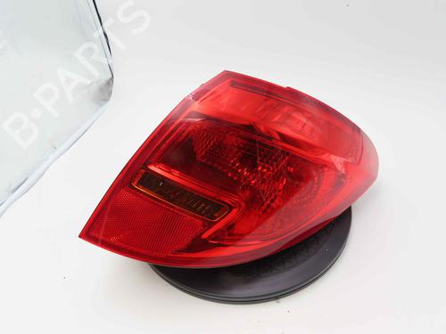 Used Right taillight Right taillight 37046887 37046887